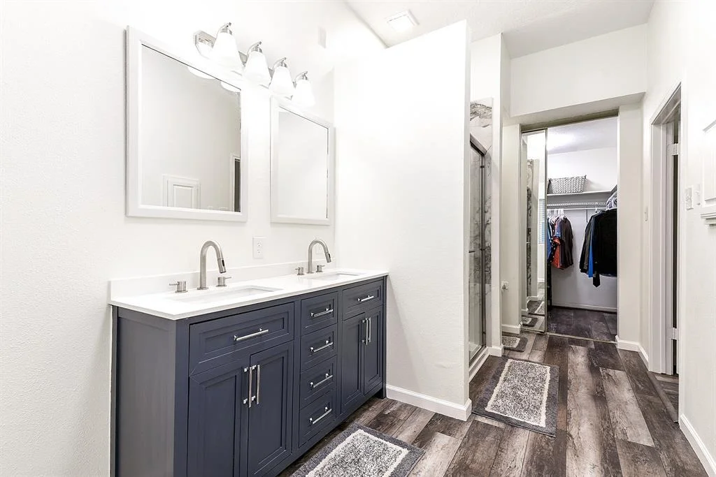 Photo of 12223 Paddock Way