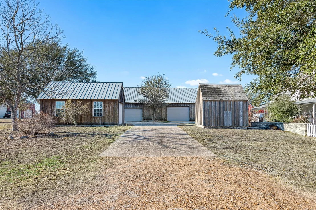 Photo of 2998 E State Highway 237