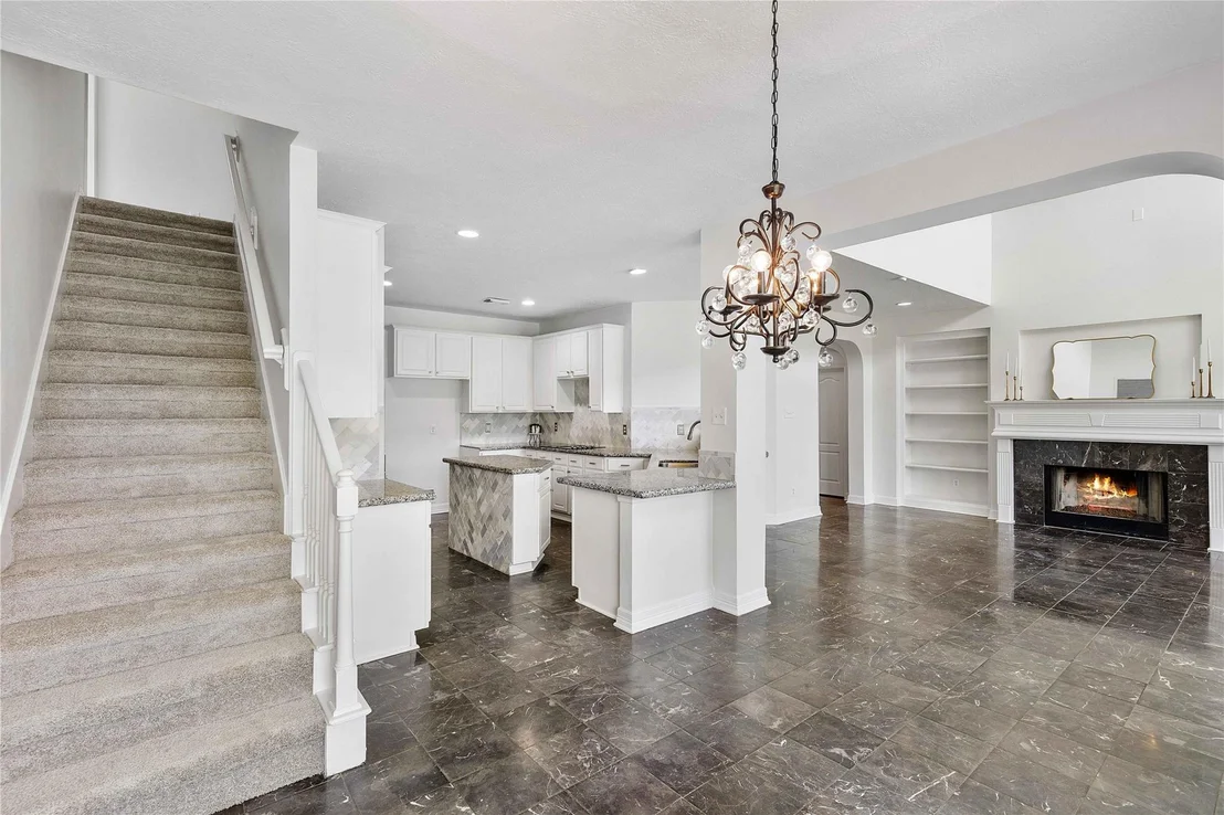 Photo of 17802 White Oak Hill