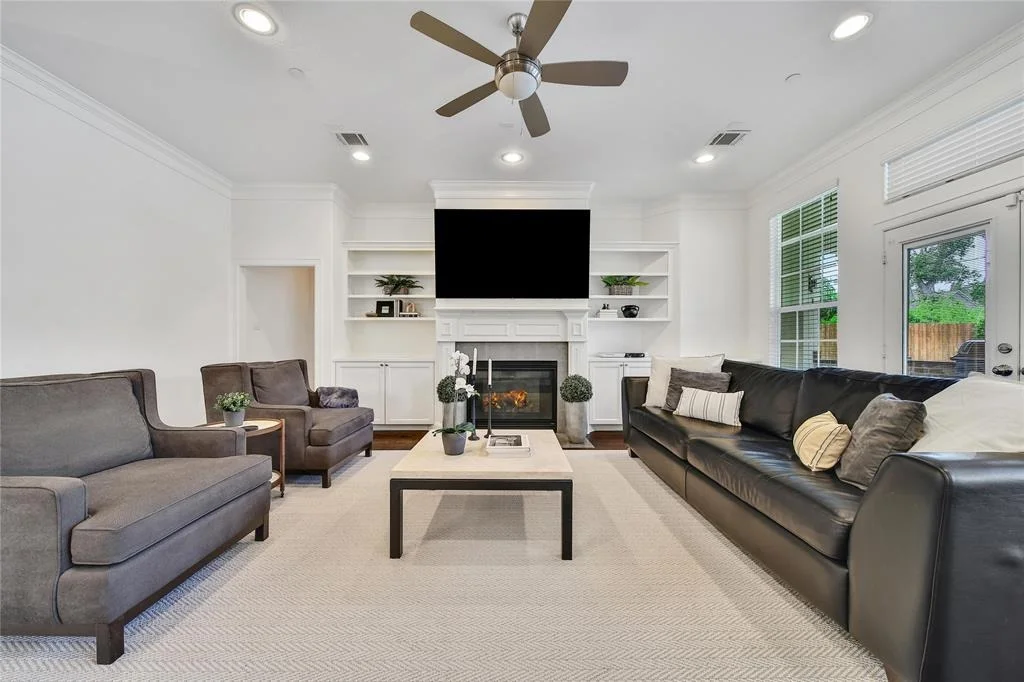 Photo of 8322 Merlin Drive