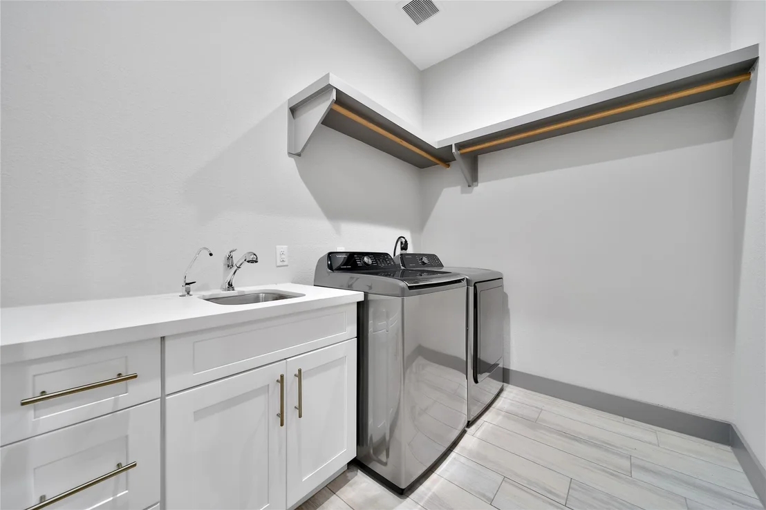 Photo of 25218 Melanie Pointe