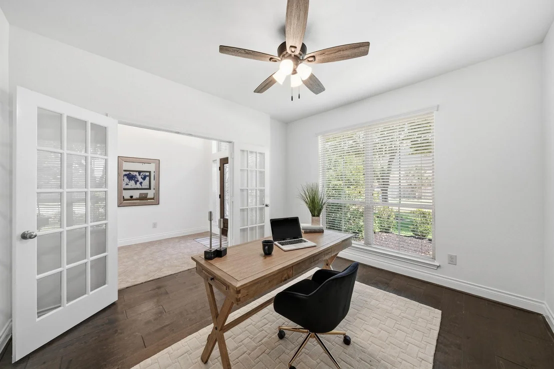 Photo of 2858 Park Hills Drive