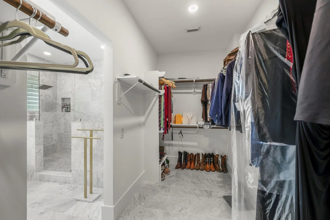 Photo of 31219 Edgewater Drive