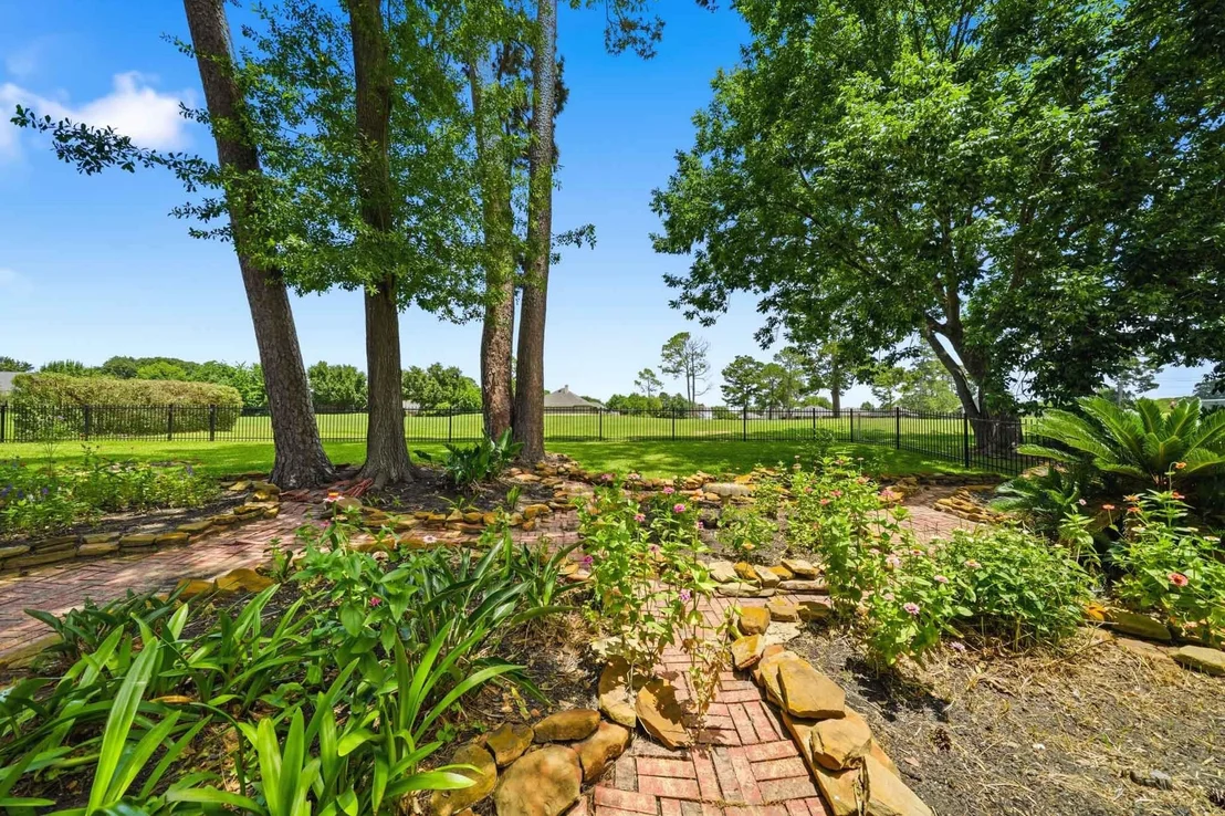 Photo of 79 Summers Wind Street