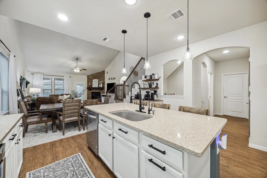 Photo of 5218 Monarch Belle Lane