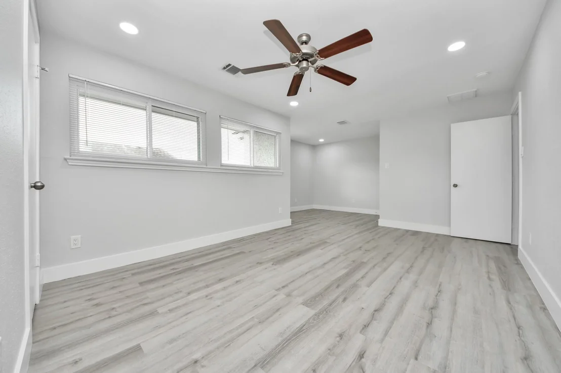 Photo of 10265 Field Stone Drive
