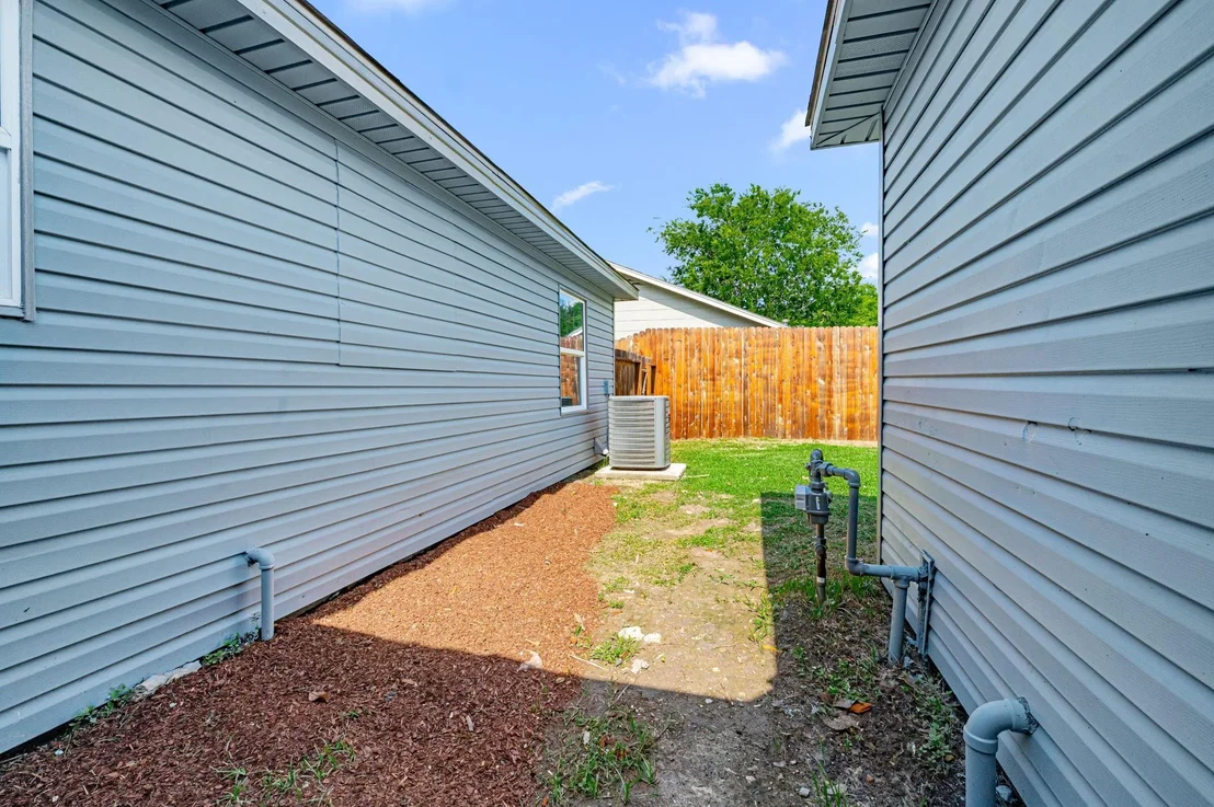 Photo of 5602 Oriole Street