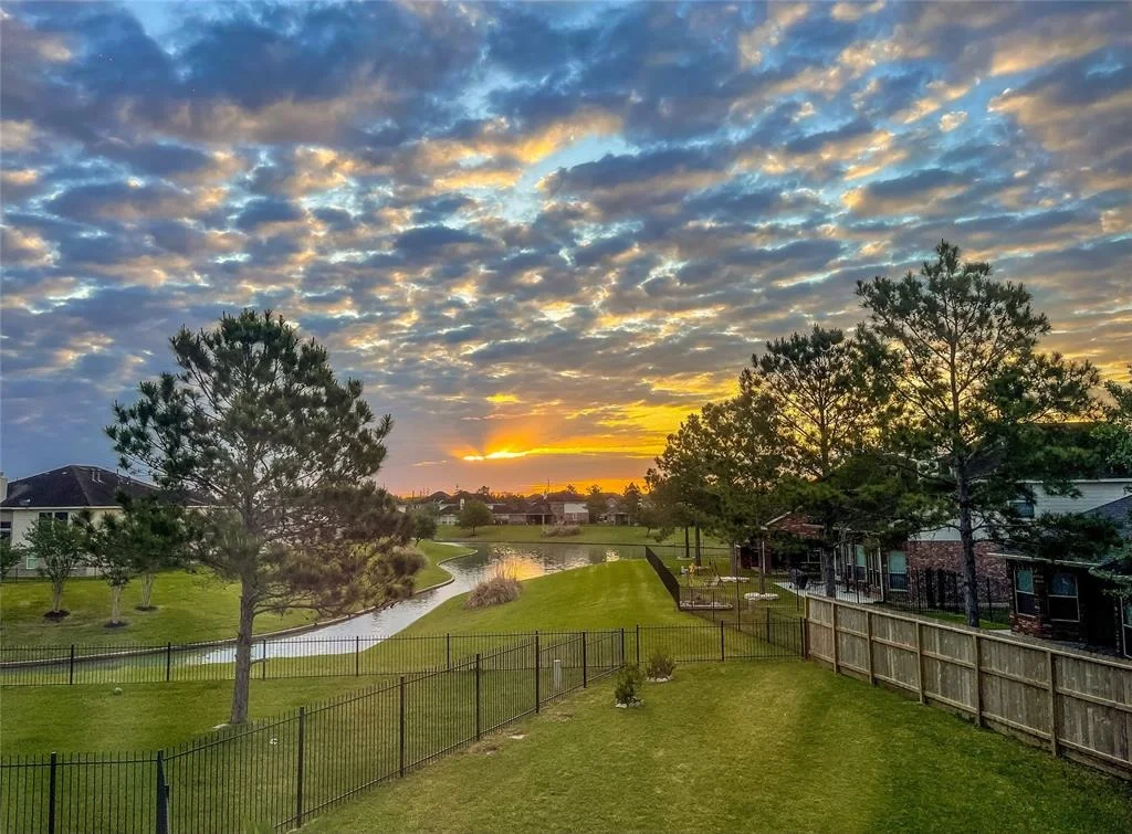 Photo of 1206 Watermoon