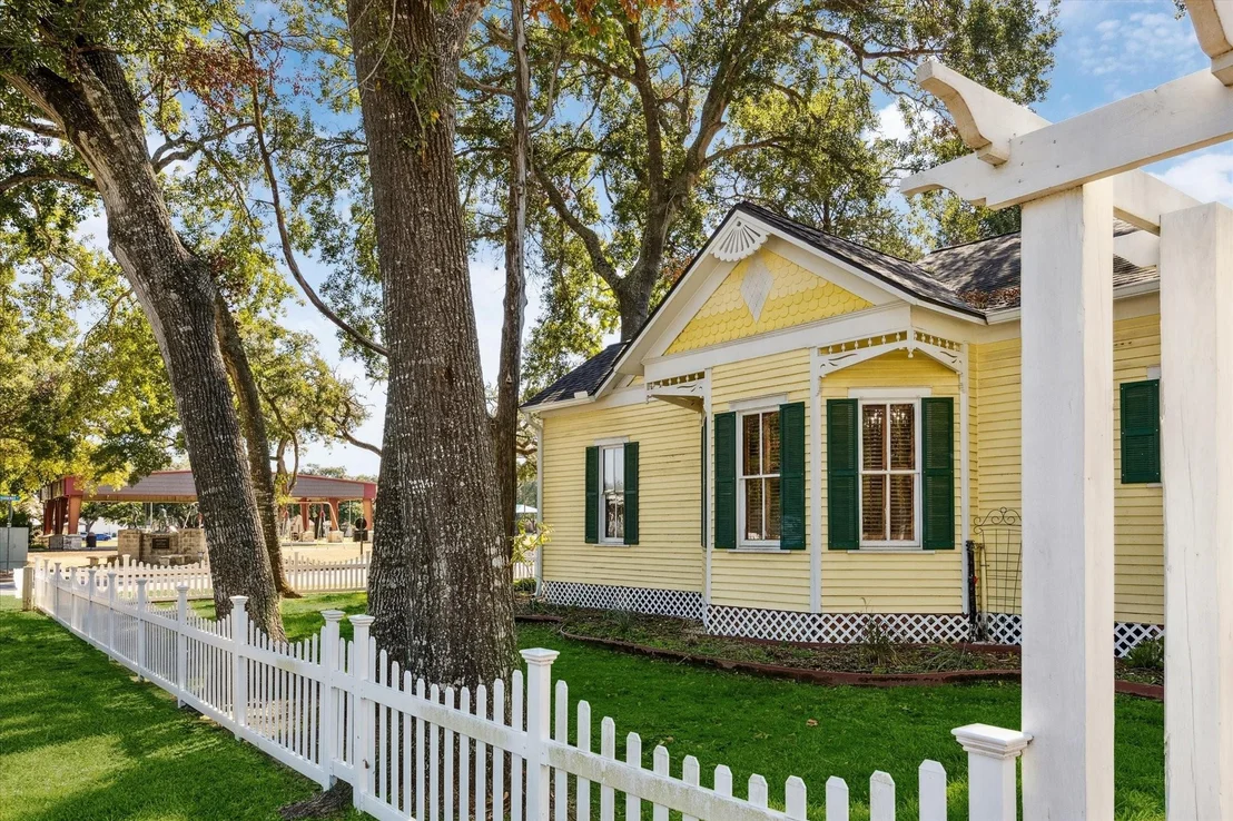 Photo of 305 Hardeman Street