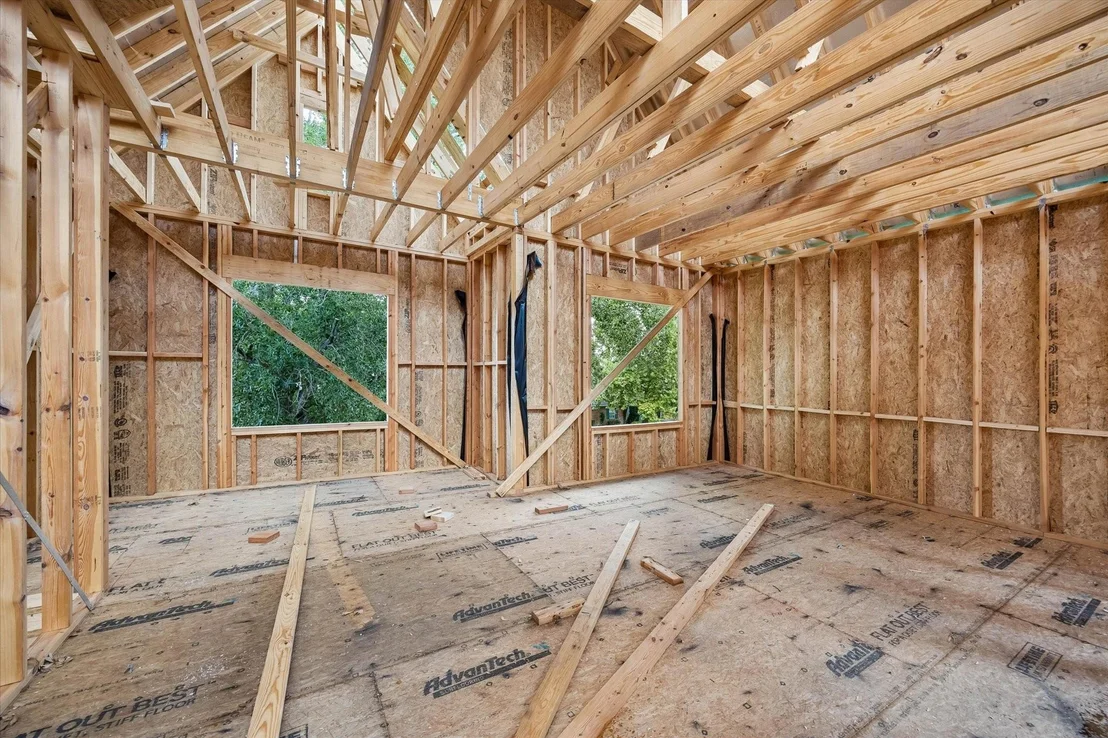 Photo of 2031 Saxon Drive
