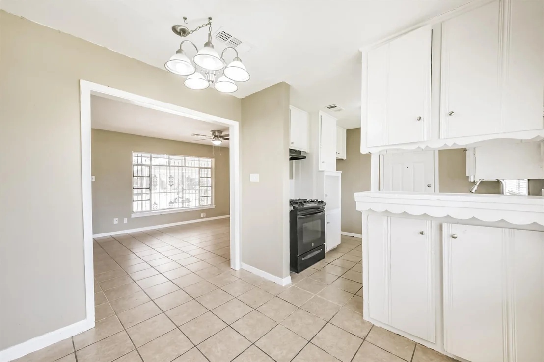 Photo of 10214 Bretton Drive