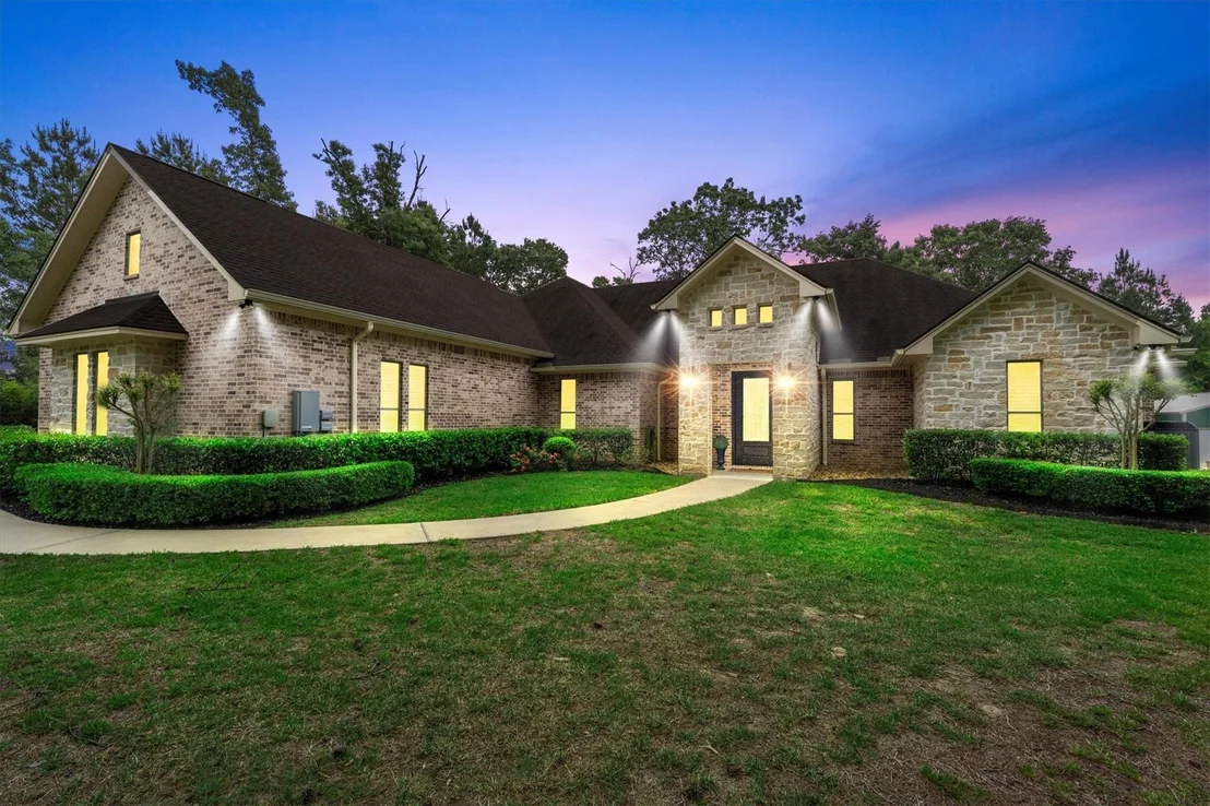 Photo of 13130 Victoria Trace