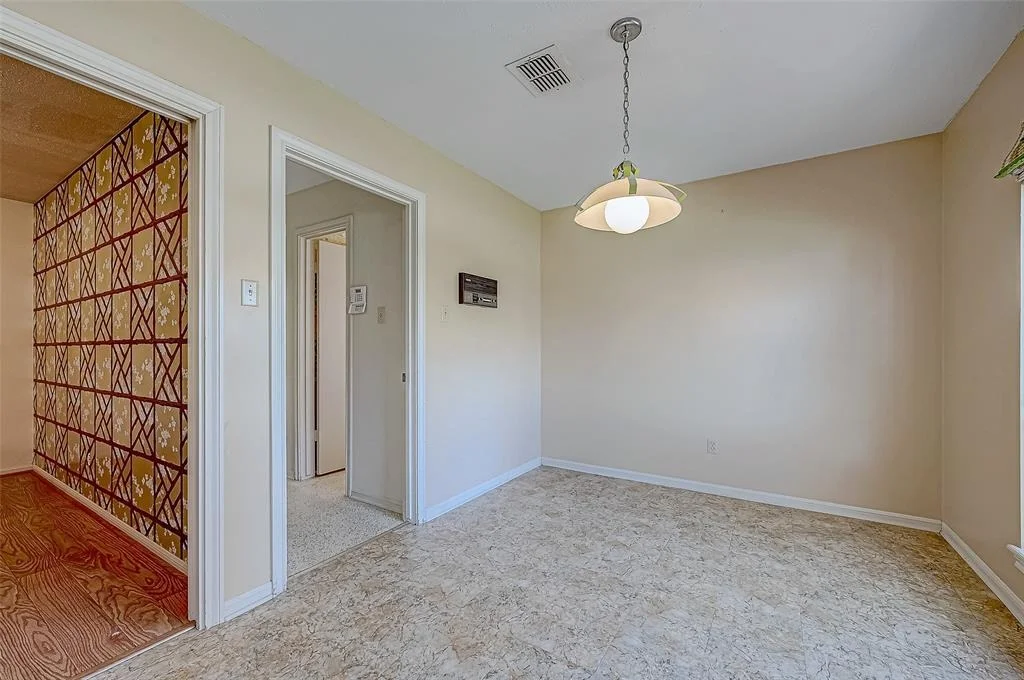 Photo of 5927 Pinewilde Drive
