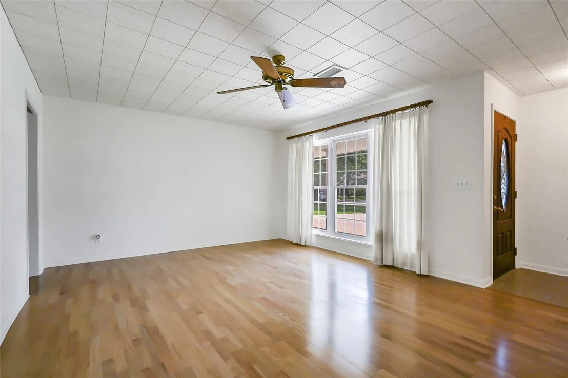 Photo of 1630 Beachcomber Lane