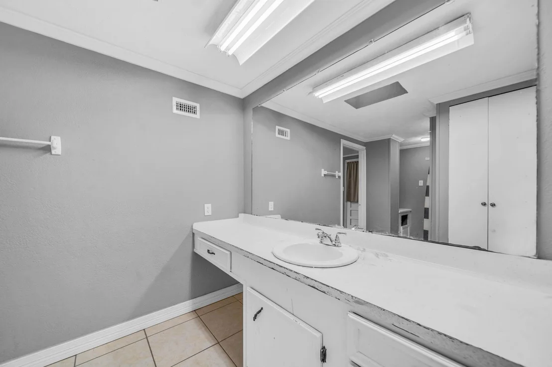 Photo of 5902 Martha Lane