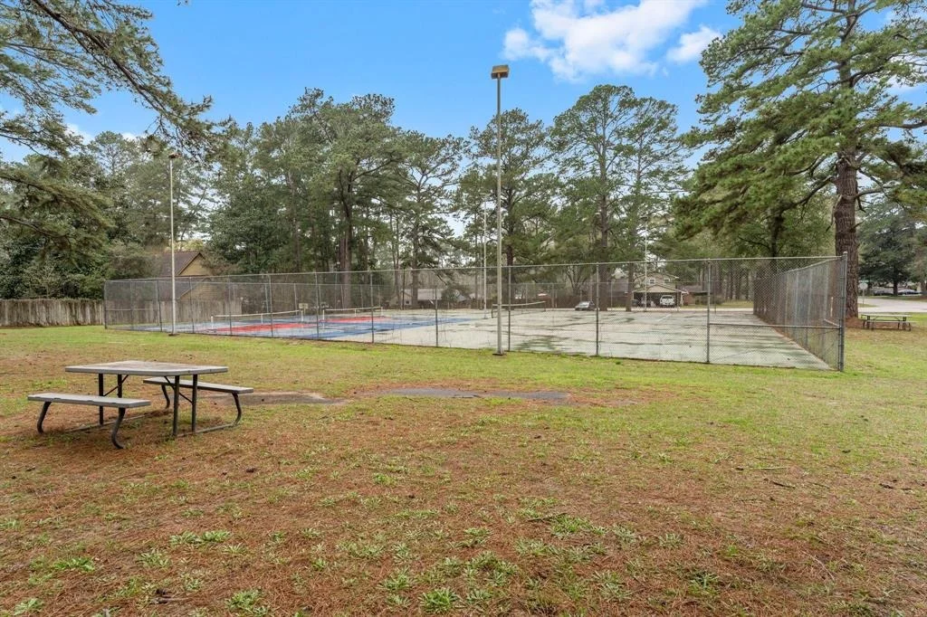 Photo of 1606 Pine Oak Drive