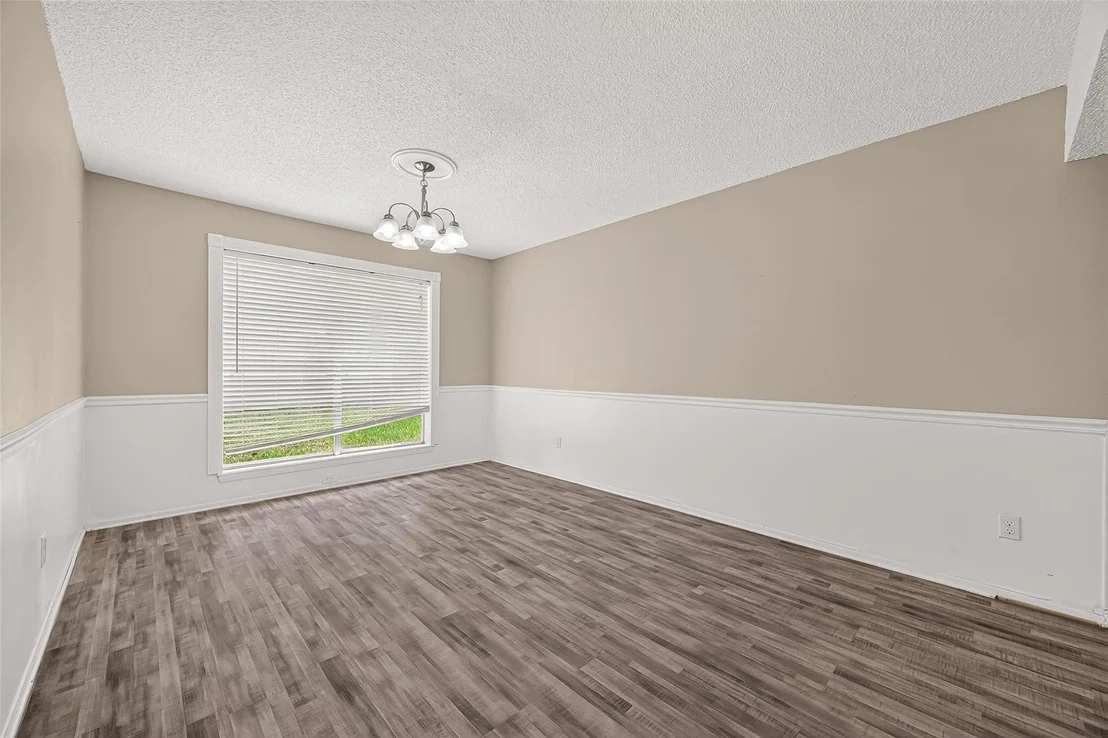 Photo of 25310 Mill Pond Lane