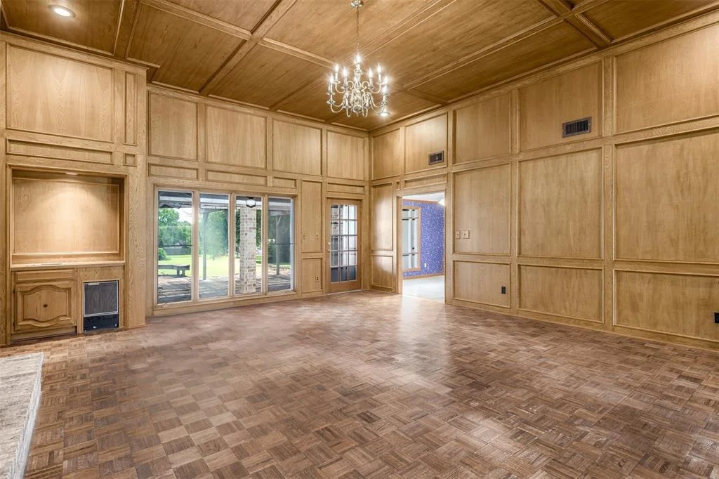 Photo of 207 Oak Hill Drive