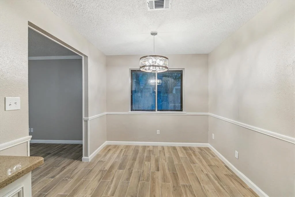 Photo of 604 Julie Lane