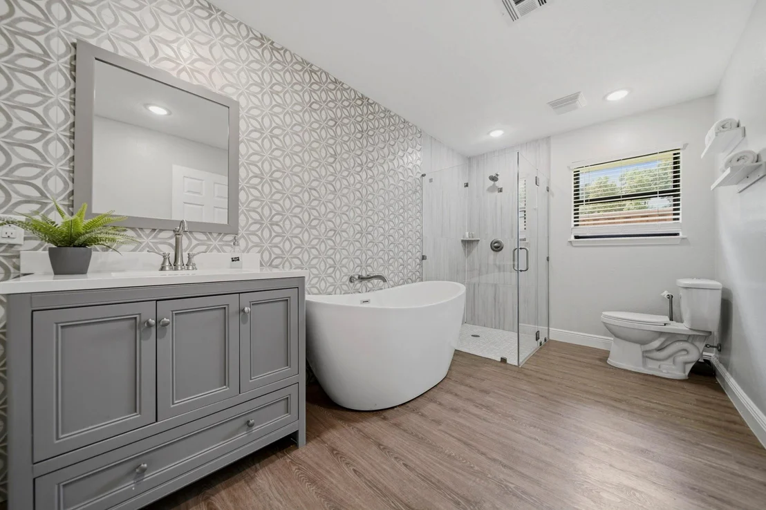 Photo of 2110 Oceanview Drive