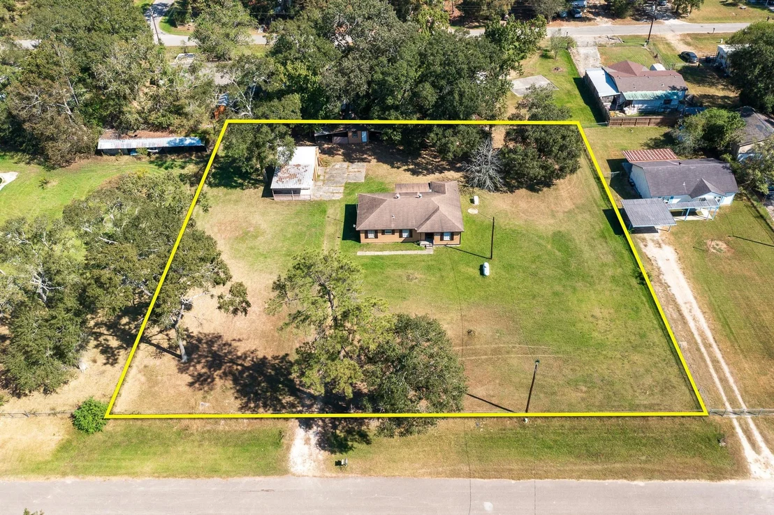 Photo of 20388 Oakshade Drive