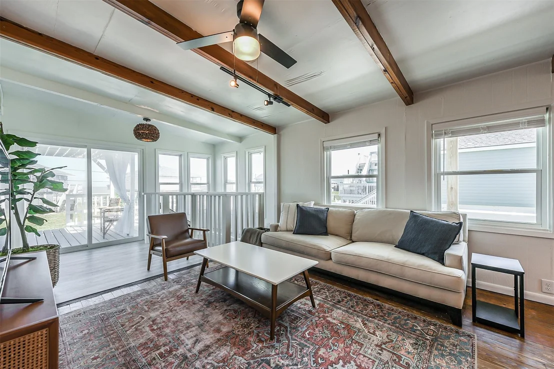 Photo of 801 Seashell Drive