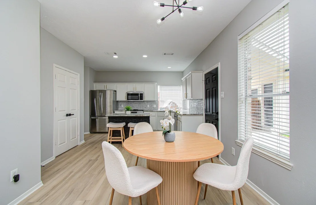 Photo of 2226 Laurel Forest Way