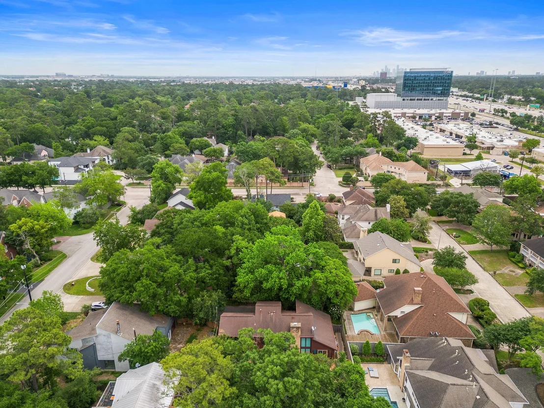 Photo of 1019 Ridgeley Drive
