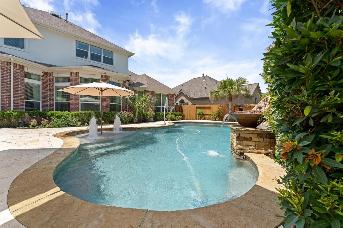 Photo of 7218 Diamond Falls Lane