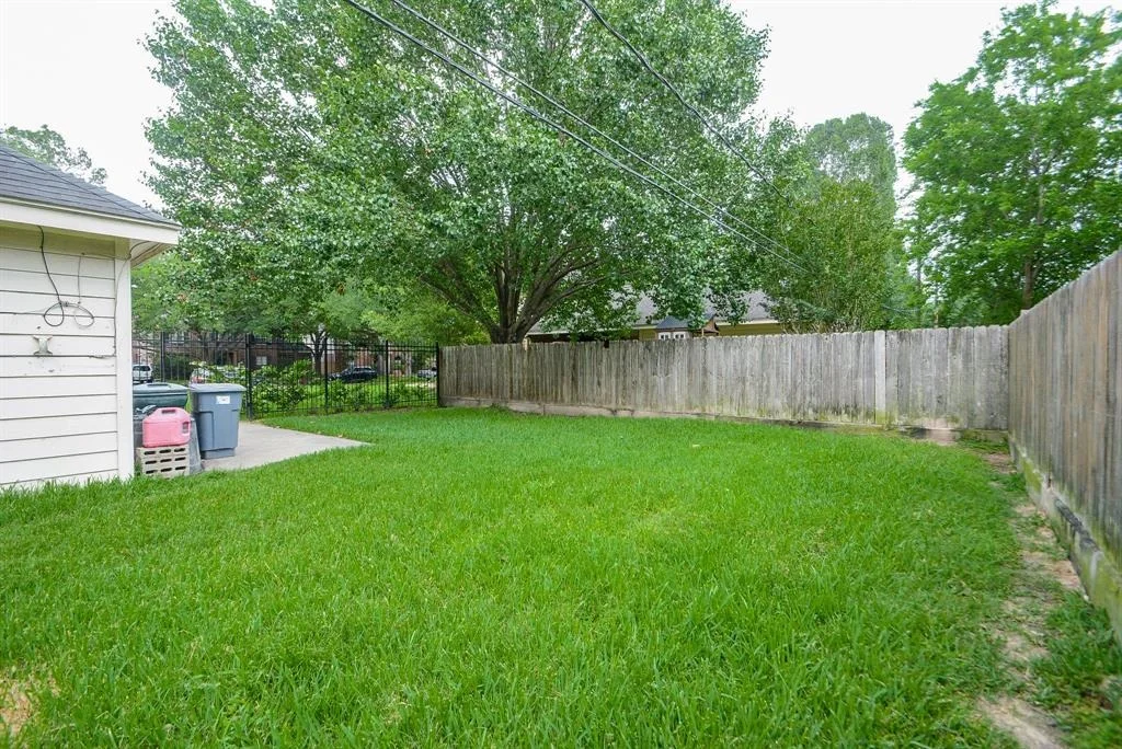 Photo of 16015 Winchmore Hill Drive