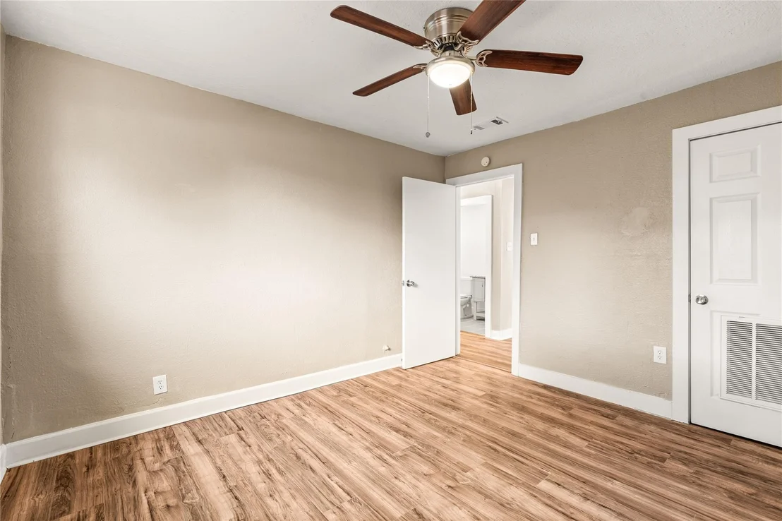 Photo of 2226 Rainbow Drive