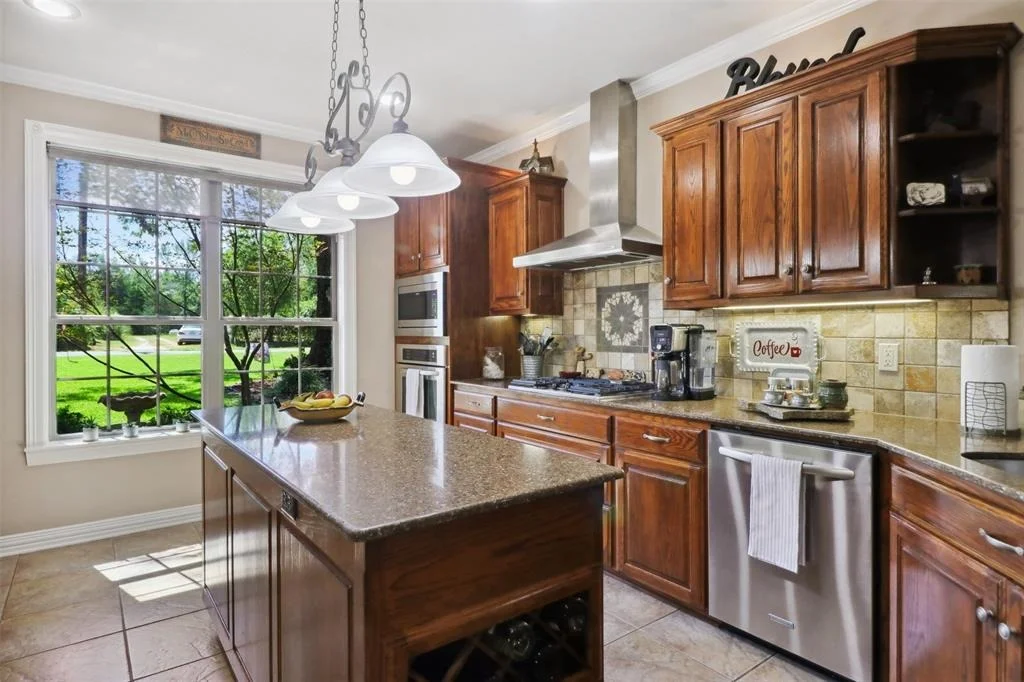 Photo of 21489 Stevenson Road