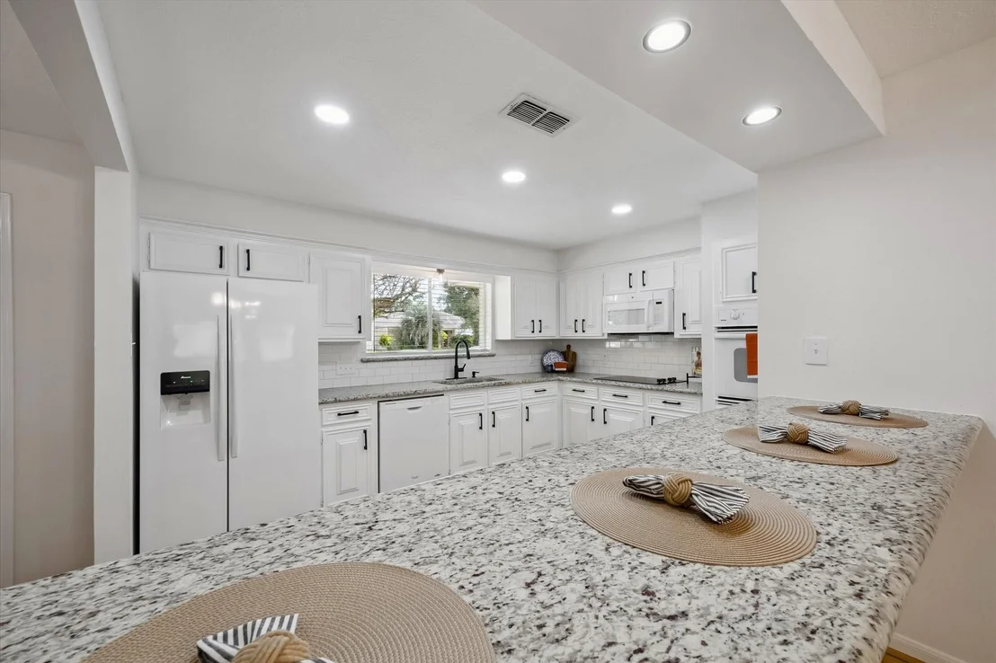 Photo of 16023 Cavendish Drive