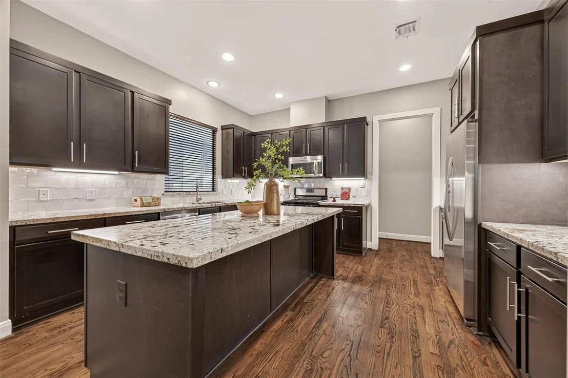 Photo of 4616 Cornish Street