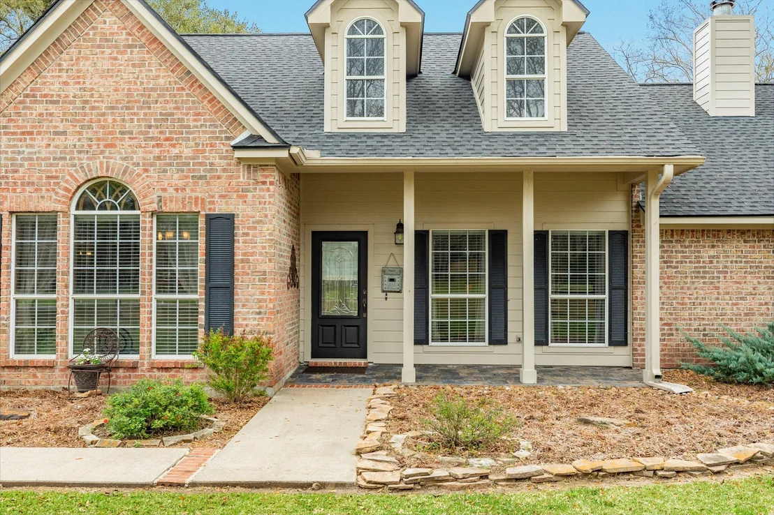 Photo of 2403 Whitetail Lane