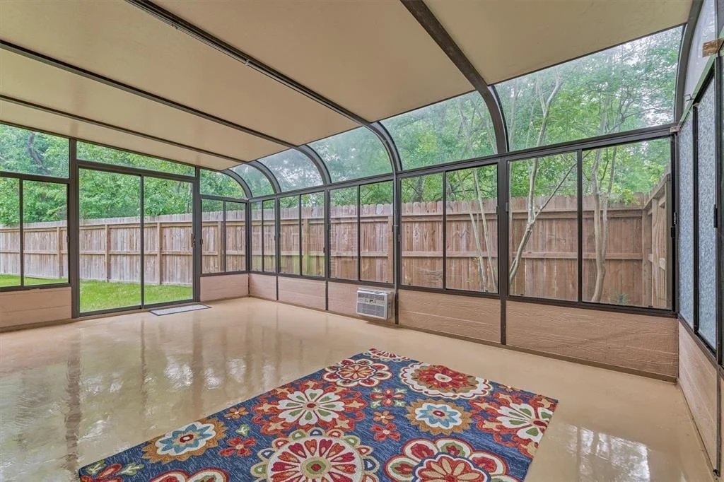 Photo of 199 N Village Knoll Circle