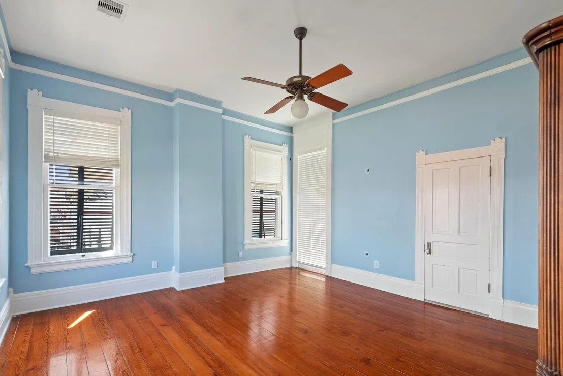 Photo of 1827 Ball Street