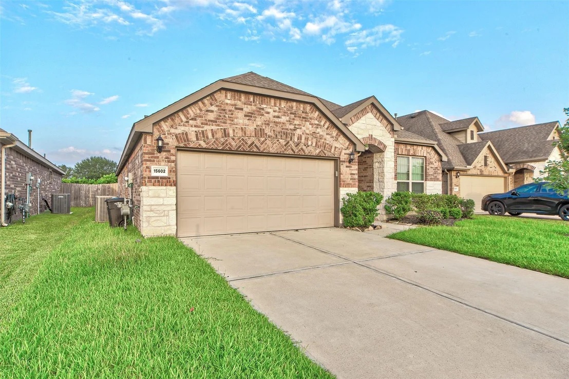 Photo of 15602 Summer Maple Trail