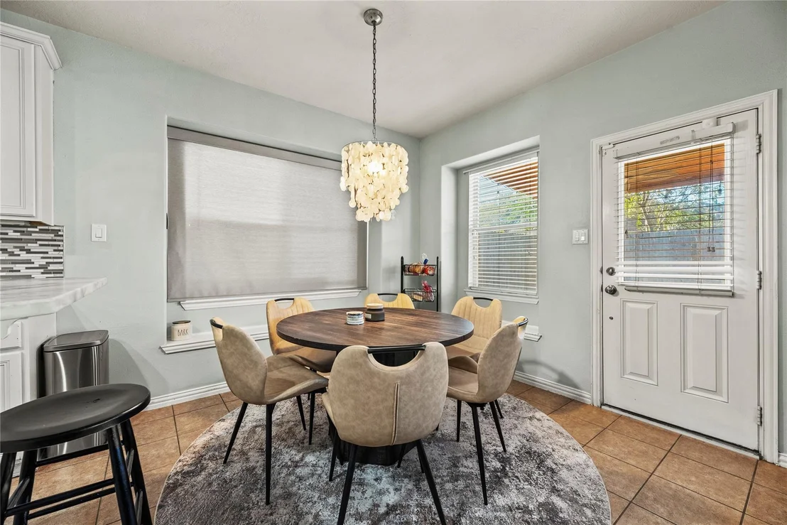 Photo of 24402 Lakecrest Bend Drive