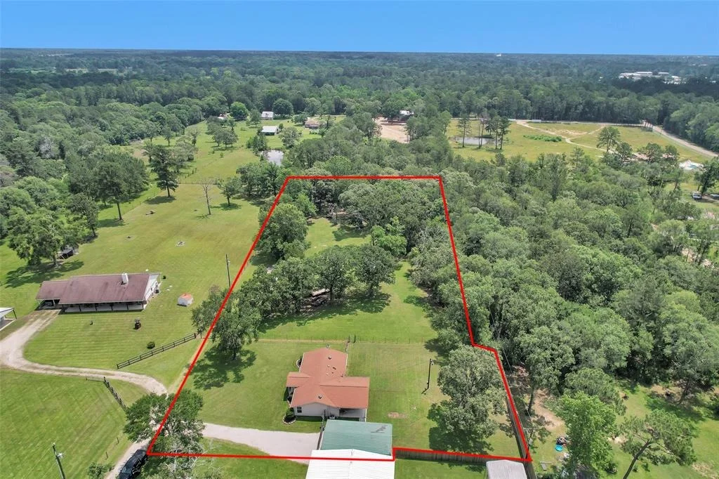 Photo of 814 Whipporwill Road