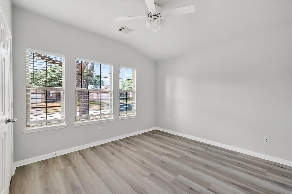Photo of 3014 Crestbrook Bend Lane
