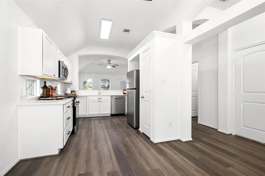Photo of 706 Heritage Drive