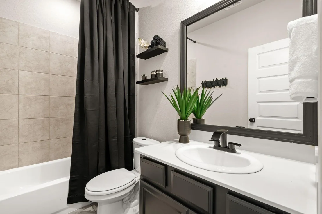 Photo of 7067 Silverleaf Oak Street
