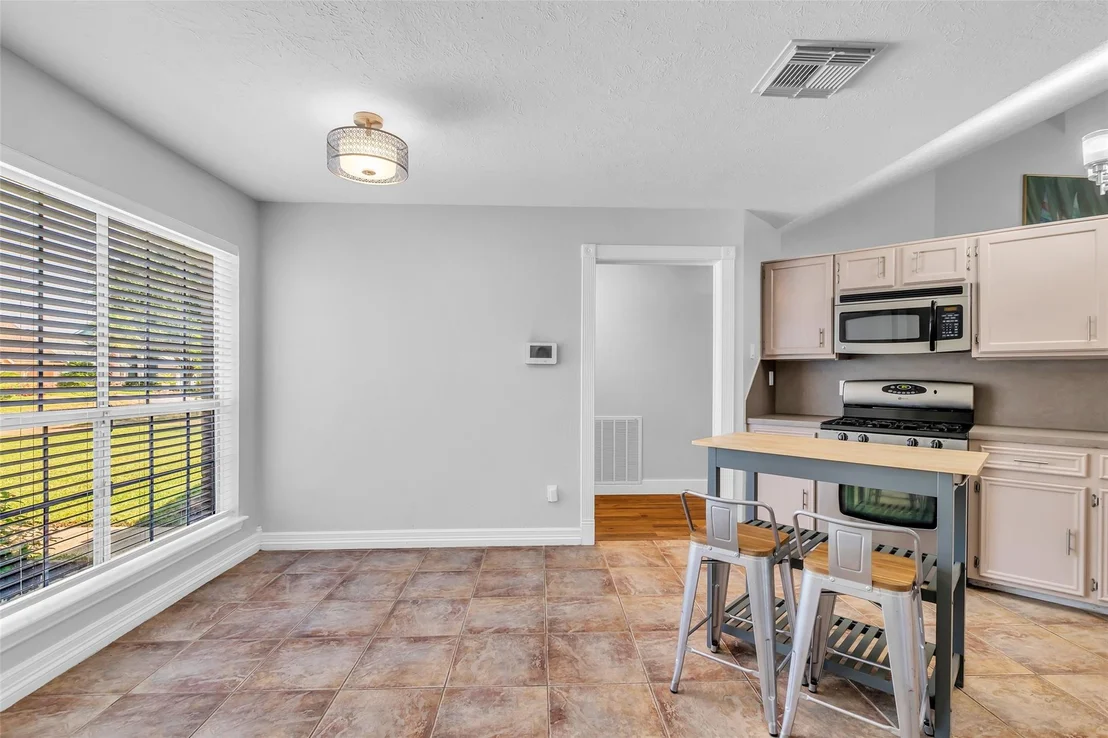 Photo of 4026 Bentley Drive