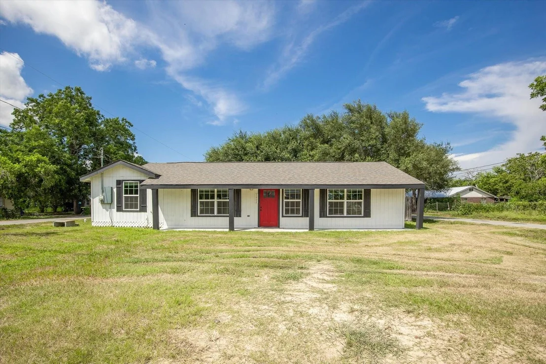 Photo of 500 Shirley Street
