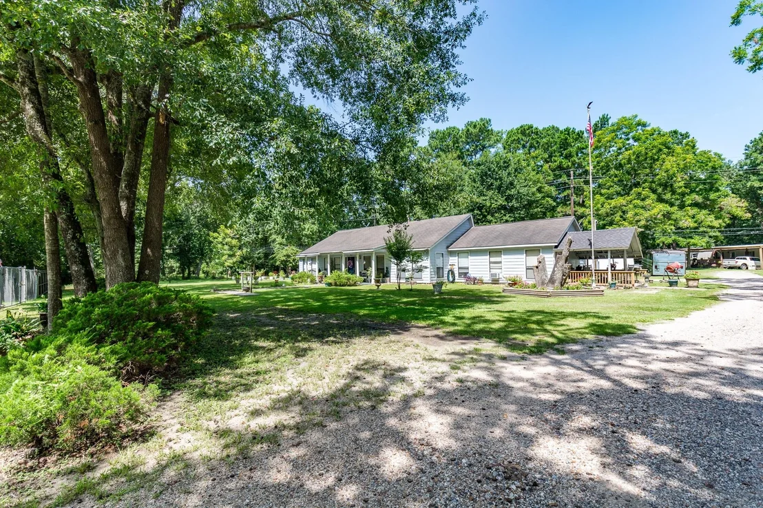 Photo of 24098 Sorters Road