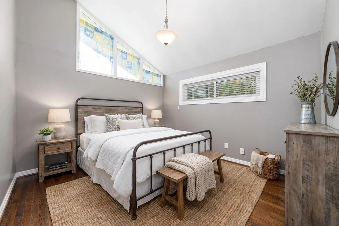 Photo of 11410 Endicott Lane