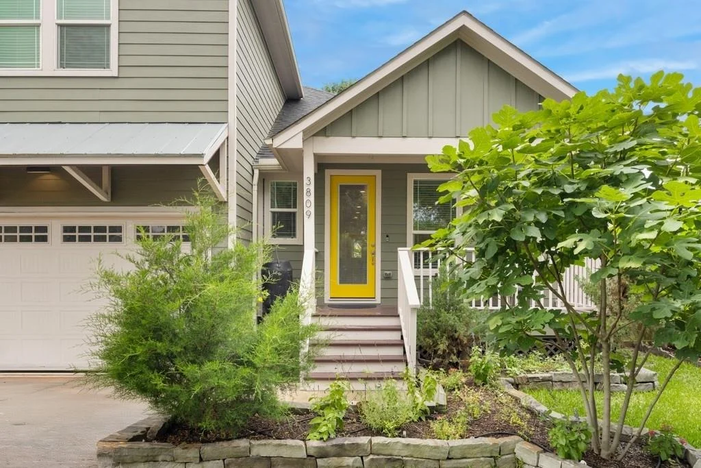 Photo of 3809 Edison Street