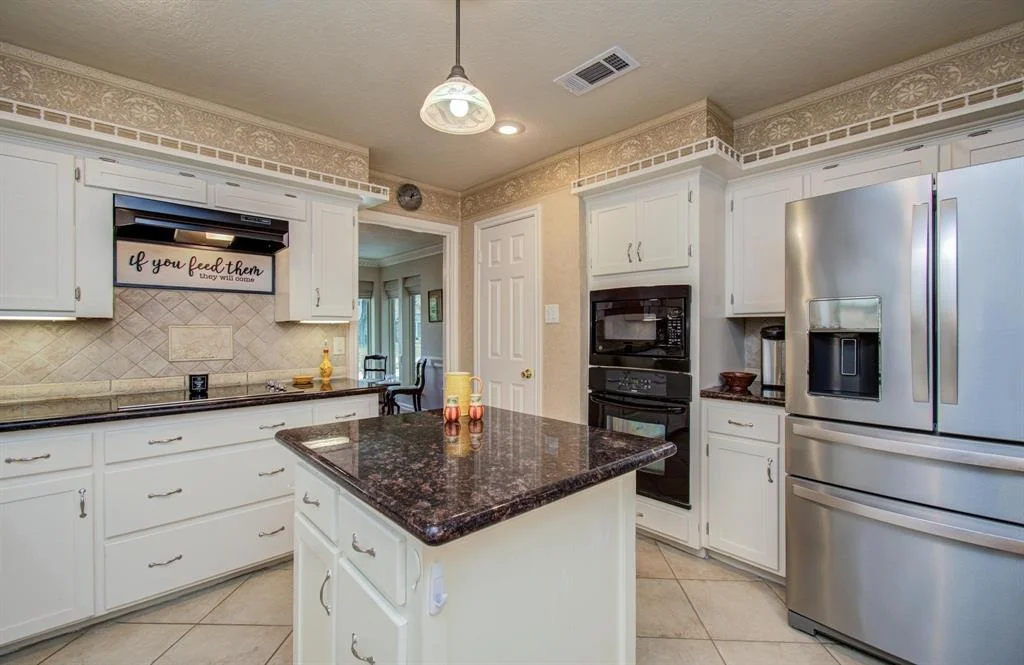 Photo of 16615 Sir William Drive