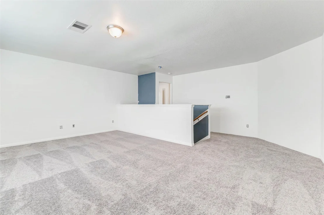 Photo of 2098 Saras Way